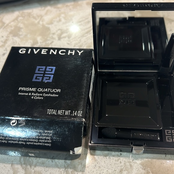 Givenchy Prisme Quatuor Eyeshadow Palette- #8 Braise 0.14 Oz - Picture 2 of 3